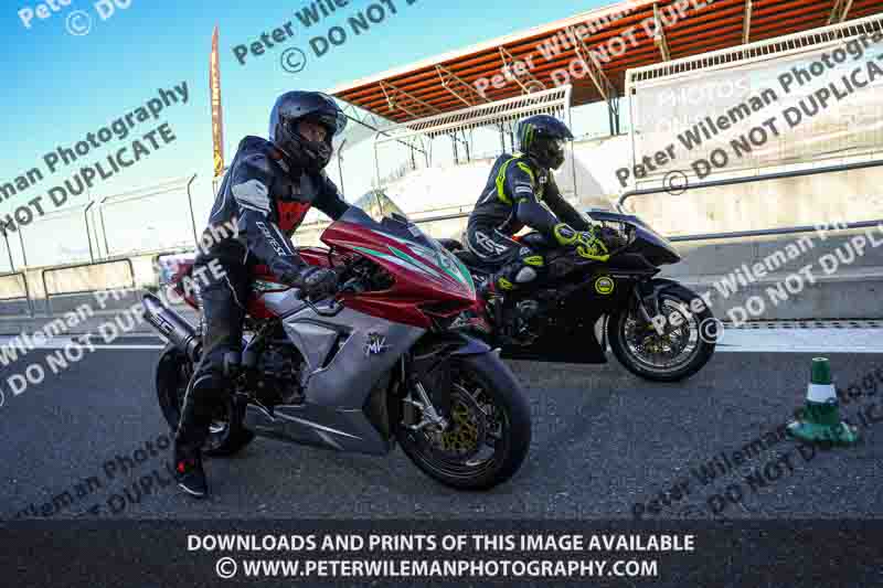 cadwell no limits trackday;cadwell park;cadwell park photographs;cadwell trackday photographs;enduro digital images;event digital images;eventdigitalimages;navarra;no limits trackdays;peter wileman photography;racing digital images;trackday digital images;trackday photos